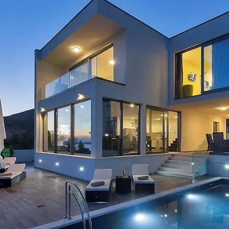 Villa Modern Selina Nera With Heated Pool & Sea View In *