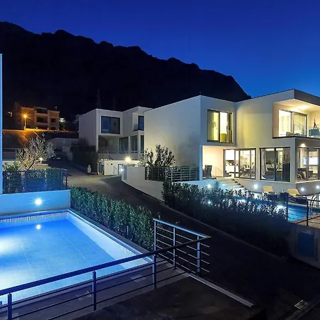 Villa Modern Selina Nera With Heated Pool & Sea View In