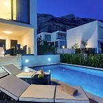 ヴィラ Modern Selina Nera With Heated Pool & Sea View In *