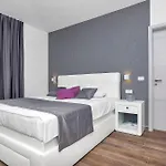 ヴィラ Modern Selina Nera With Heated Pool & Sea View In *