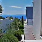 Modern Selina Nera With Heated Pool & Sea View In ヴィラ マカルスカ