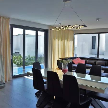 Villa Modern Selina Nera With Heated Pool & Sea View In