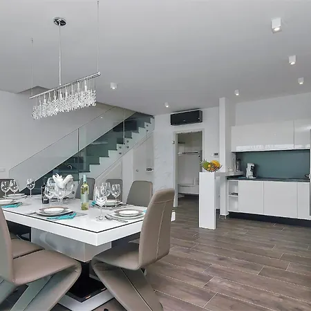 Villa Modern Selina Nera With Heated Pool & Sea View In Makarska