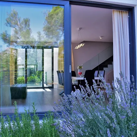 Modern Selina Nera With Heated Pool & Sea View In