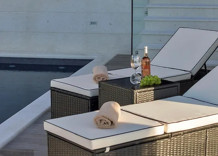 Villa Modern Selina Nera With Heated Pool & Sea View In Makarska