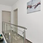 Modern Selina Nera With Heated Pool & Sea View In Willa