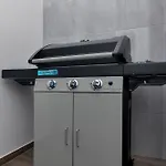 Modern Selina Nera With Heated Pool & Sea View In Makarska