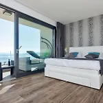 Willa Modern Selina Nera With Heated Pool & Sea View In Makarska