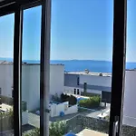 Modern Selina Nera With Heated Pool & Sea View In *