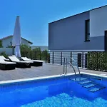 Willa Modern Selina Nera With Heated Pool & Sea View In *