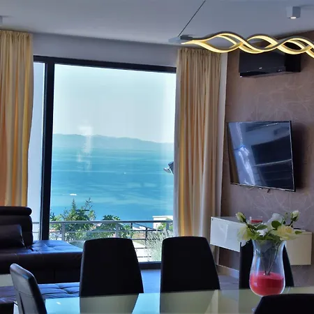 Modern Selina Nera With Heated Pool & Sea View In Villa