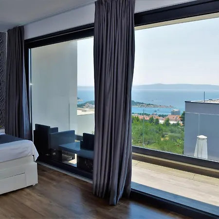 Modern Selina Nera With Heated Pool & Sea View In * 마카르스카