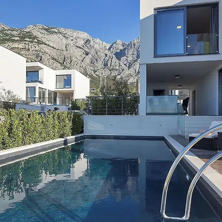 Modern Selina Nera With Heated Pool & Sea View In *